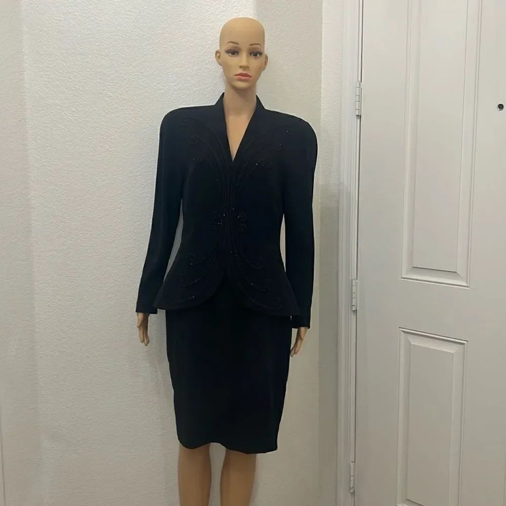 Daymor Couture By C Mercedes Ferreira Woman’s Sz 8 Black Dress